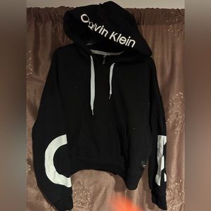Calvin klein hooded sweatshirt with full front pocket
